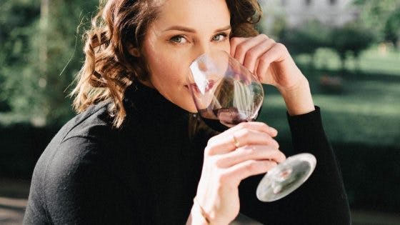 Does Alcohol Age Your Skin? The Experts Weigh In