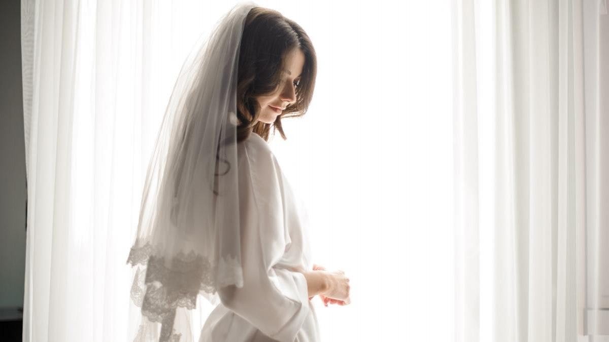 Woman wearing a bridal veil