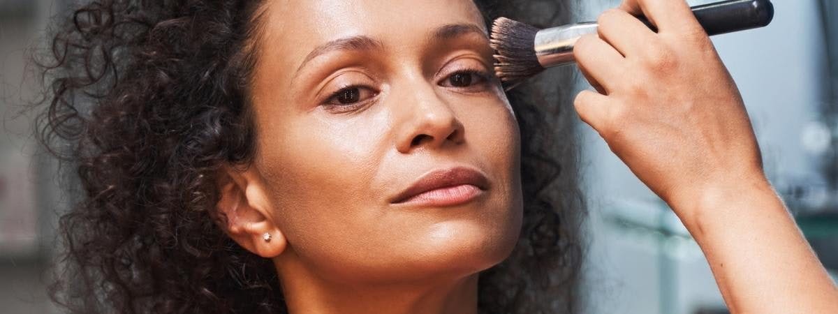How Contouring Can Give Mature Skin A Lift