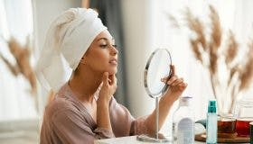 How To Mattify Your Shiny Skin   