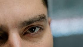 Men's Eyebrow Grooming: How to Nail Your Brows At Home