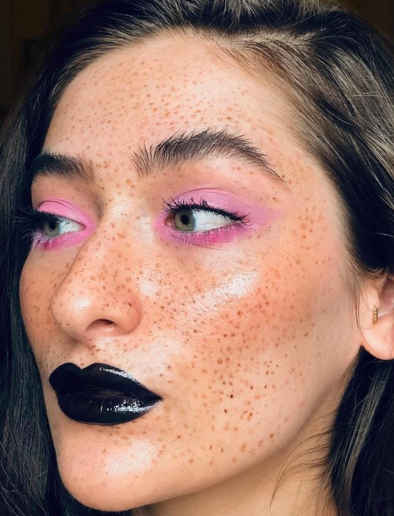 Black lip with pink eyeshadow