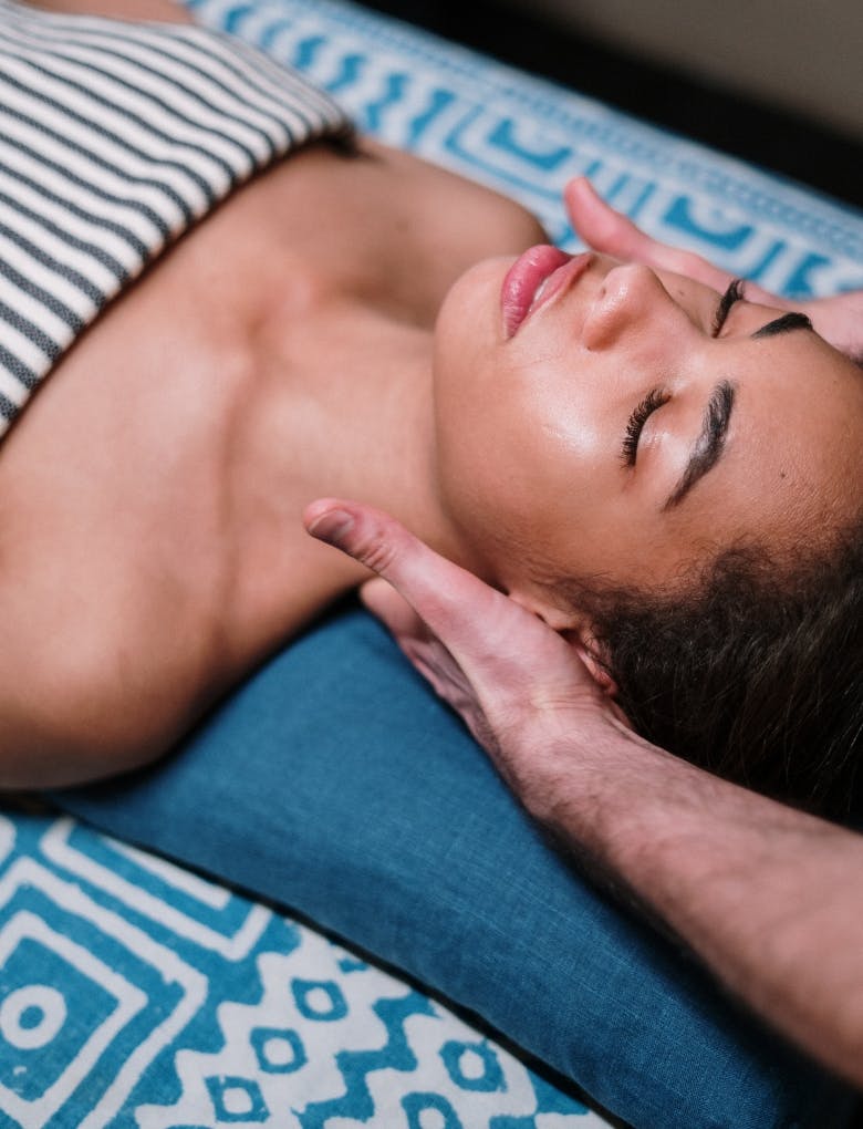 woman getting an ayurvedic massage