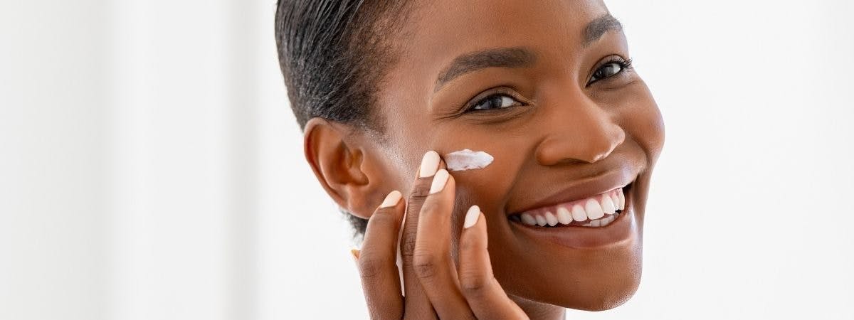 How To Apply A Face Serum? Follow These Expert Tips