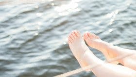Easy Ways To Get Rid Of Dead Skin From Your Feet