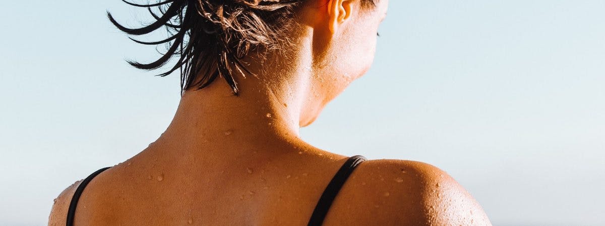 The Best And Worst Beauty Products To Wear Under The Sun 